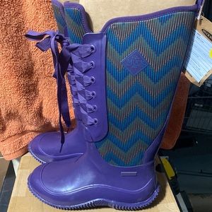 Muck pattern sample boots